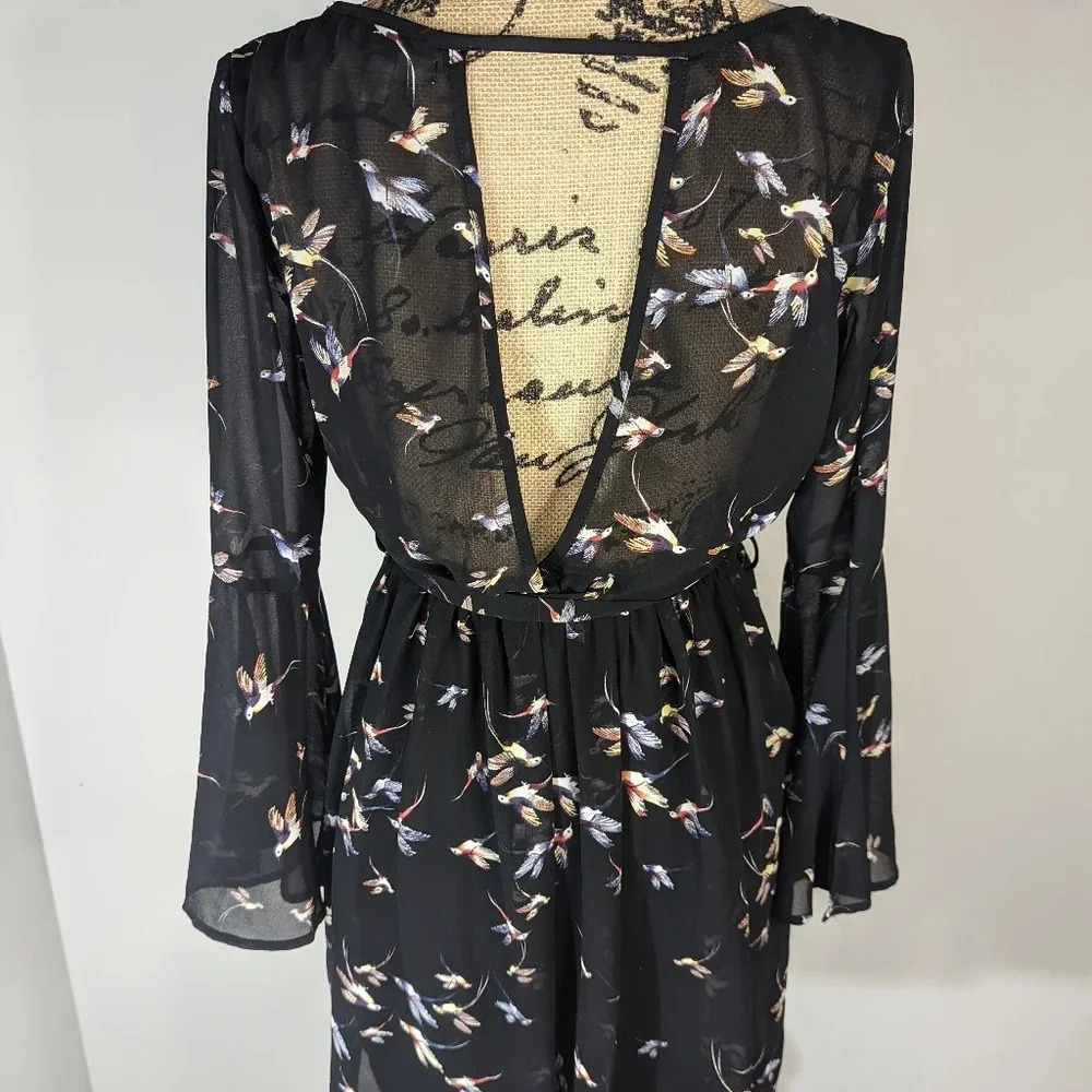 Ya LA Women's dress flowy sleeve Size M - Picture 5 of 5